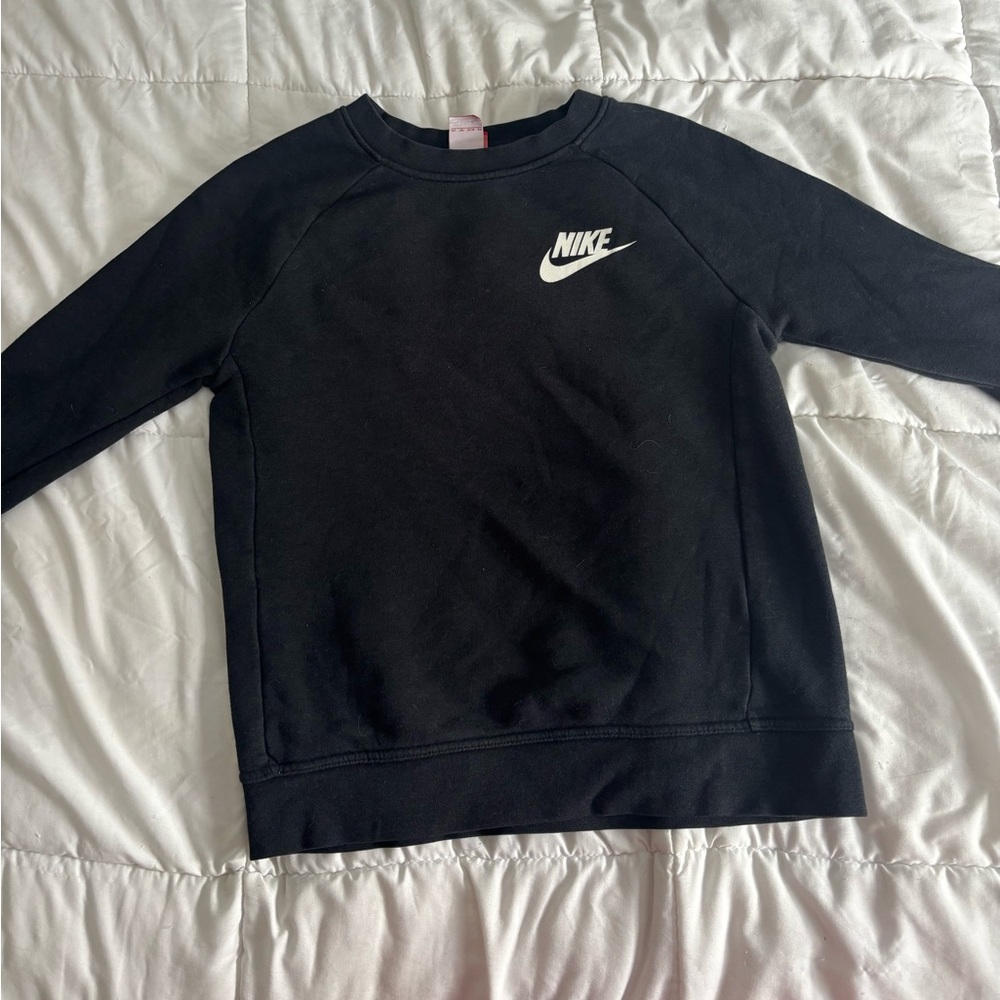 Black Nike Crewneck